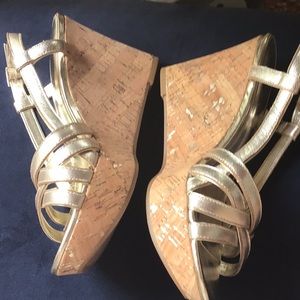 Platform Ralph Lauren 7B. Worn 1 time.  Gold color